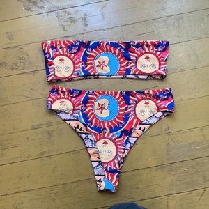 Reversible bandeau bikini